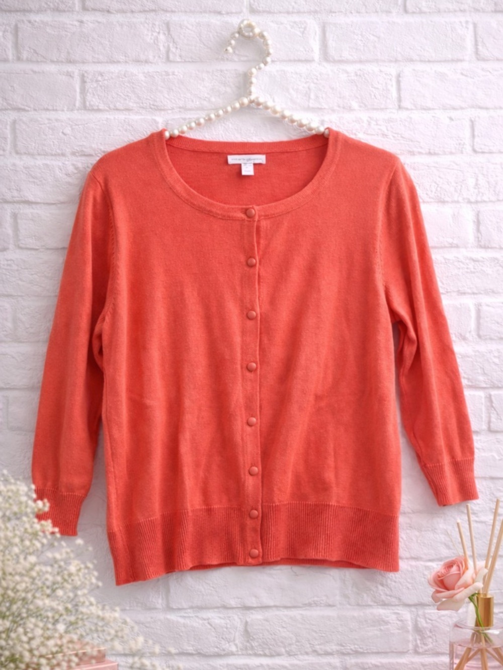 New York & Company Coral Button-Front Crew 3/4 Sleeve Cardigan Sweater Size XL - Picture 4 of 7